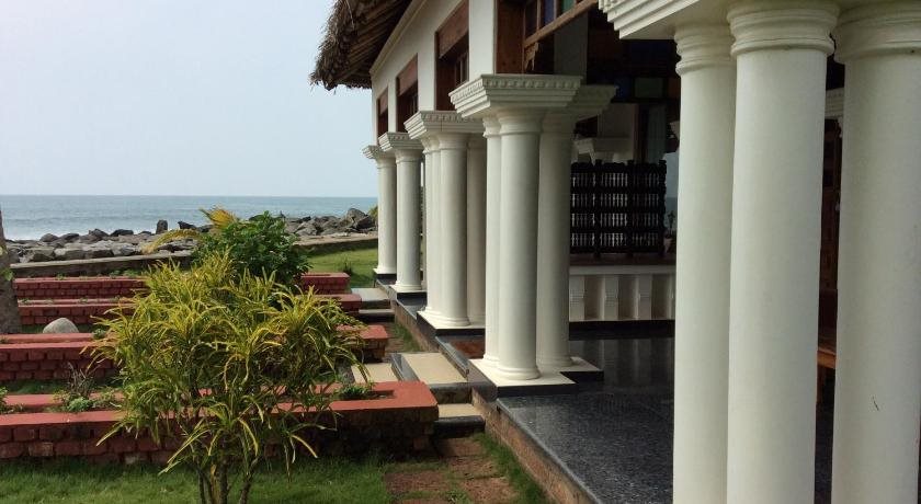 palm tree heritage beach resort