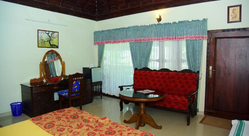 palm tree heritage beach resort