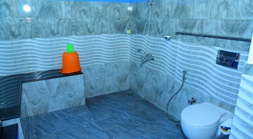 palm tree heritage beach resort