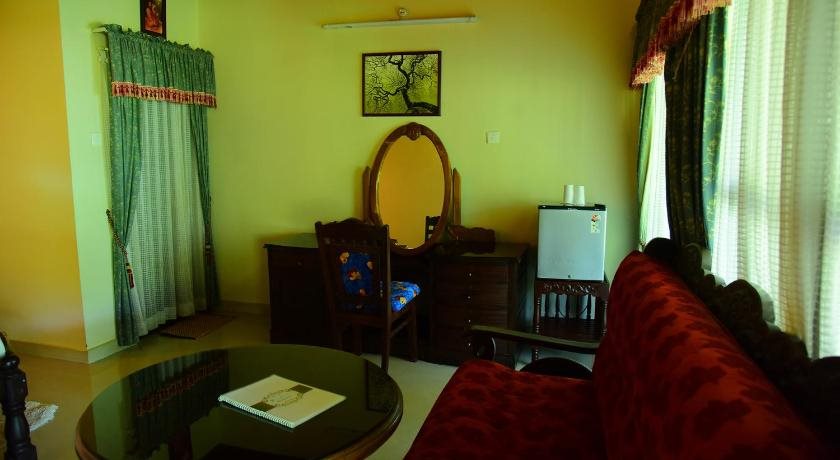 palm tree heritage beach resort