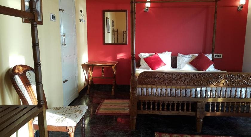 palm tree heritage beach resort