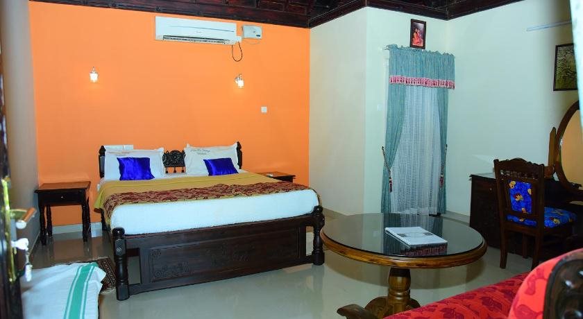 palm tree heritage beach resort