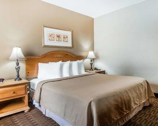 Quality Inn Us65 & E. Battlefield Rd. Springfield,Springfield>>Missouri,3 star