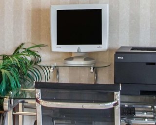 quality inn aurora naperville area