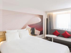 Novotel Strasbourg Centre Halles,Mittelhausbergen>>Bas-Rhin,4 star