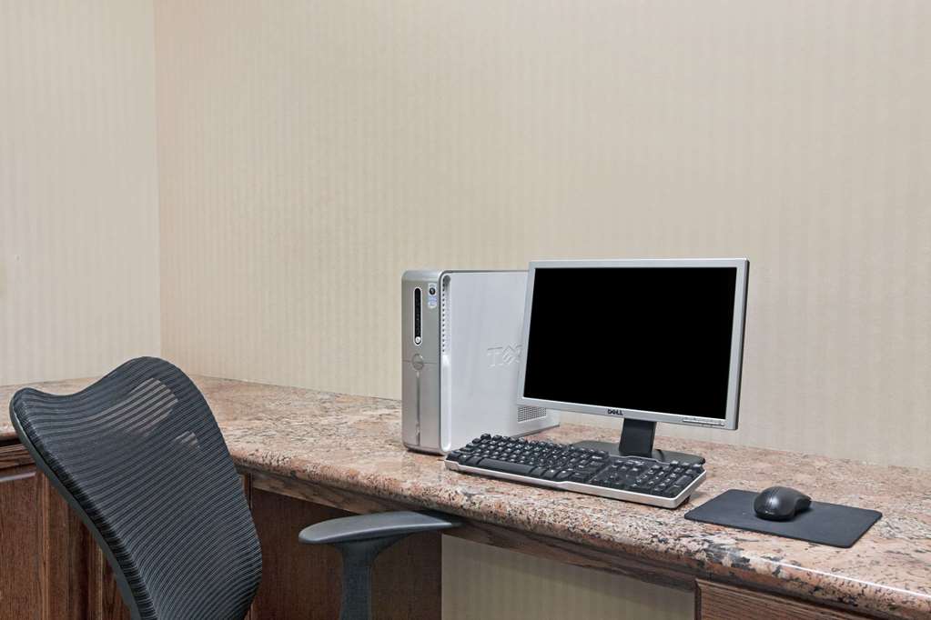 super 8 by wyndham iah west greenspoint