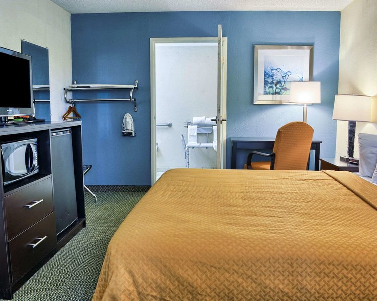 quality inn thornburg