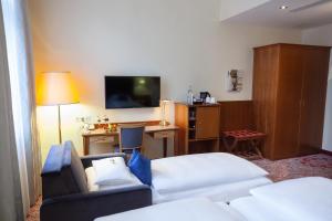 Hotel Kaiserhof Wien,Vienna>>Baden,4 star