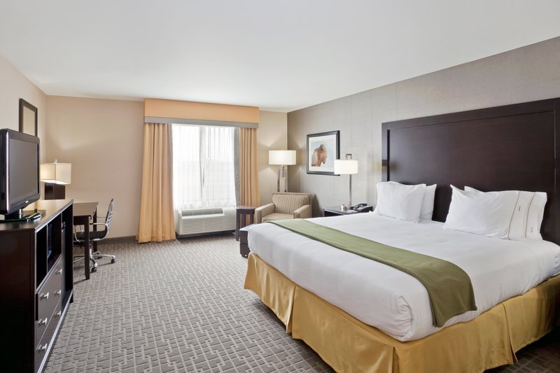 Holiday Inn Express Hotel & Suites Hays, An Ihg Hotel