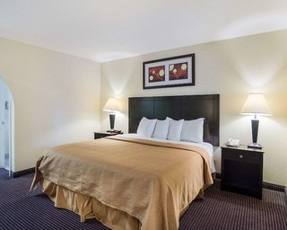 Econo Lodge Inn & Suites West - Energy Corridor,Energy Corridor>>Downtown Houston,2 star