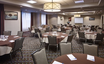 Holiday Inn Express & Suites Timmins By Ihg,Timmins>>Cochrane,3 star