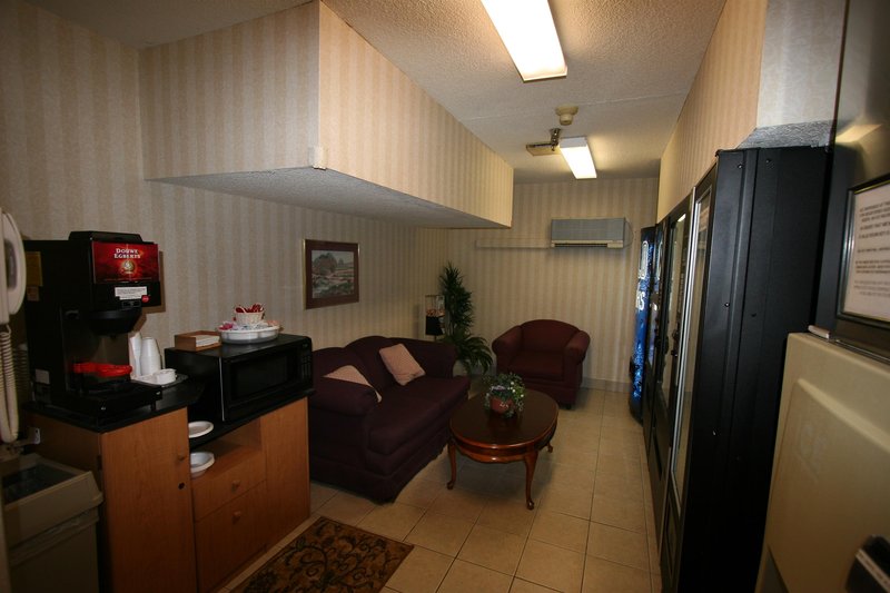 centerway hotel tonawanda