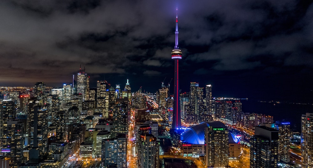 holiday inn toronto downtown centre by ihg