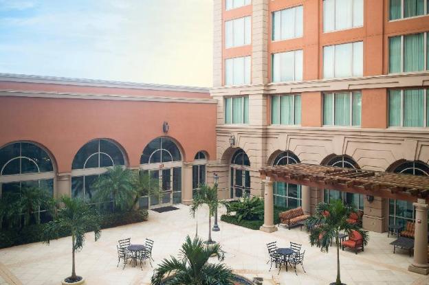 renaissance tampa international plaza hotel
