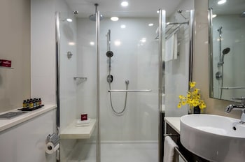 Crowne Plaza Tel Aviv Beach, An Ihg Hotel,Tel Aviv Beaches>>Tel Aviv,5 star