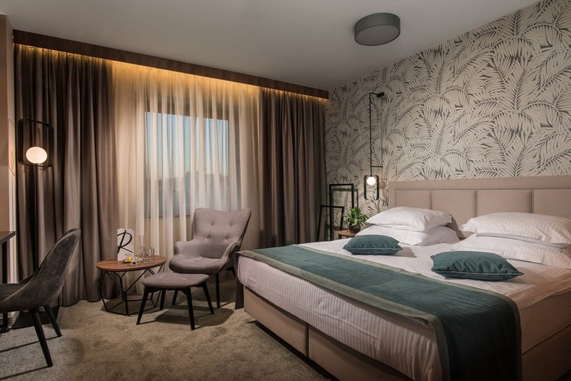 rosslyn central park hotel