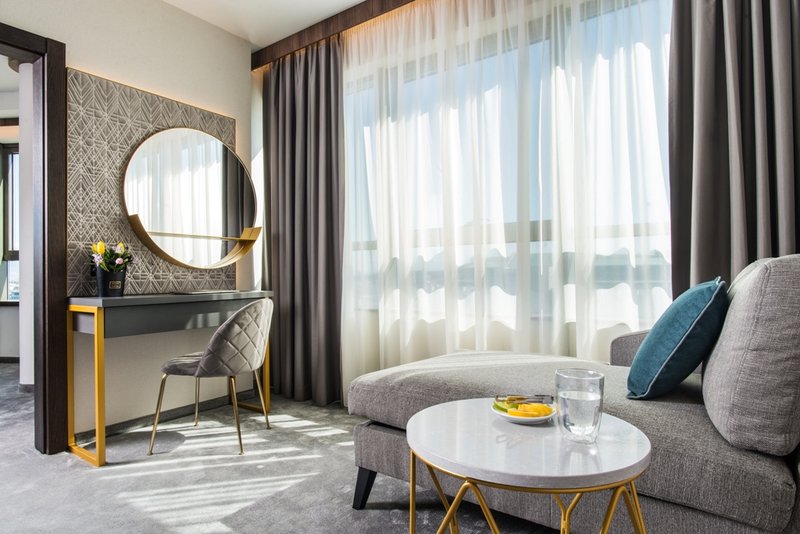 rosslyn central park hotel