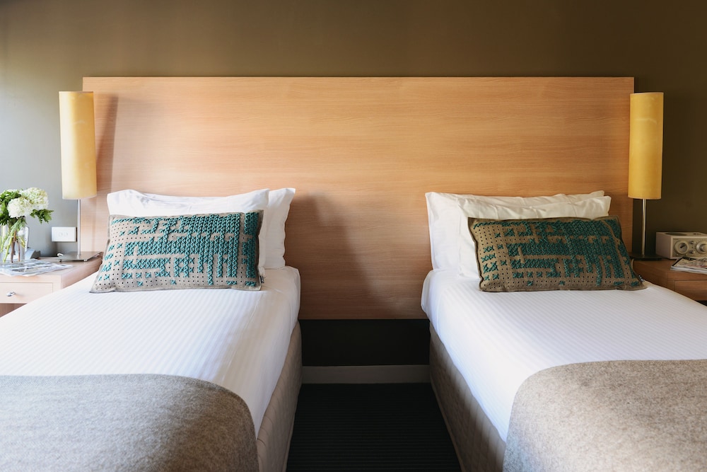 saint kilda beach hotel formerly rydges st kilda