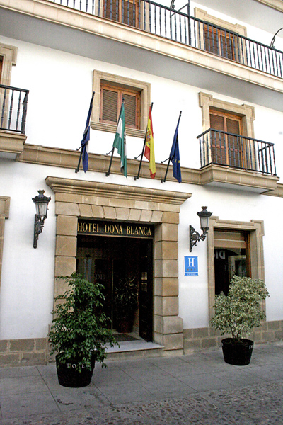 hotel dona blanca