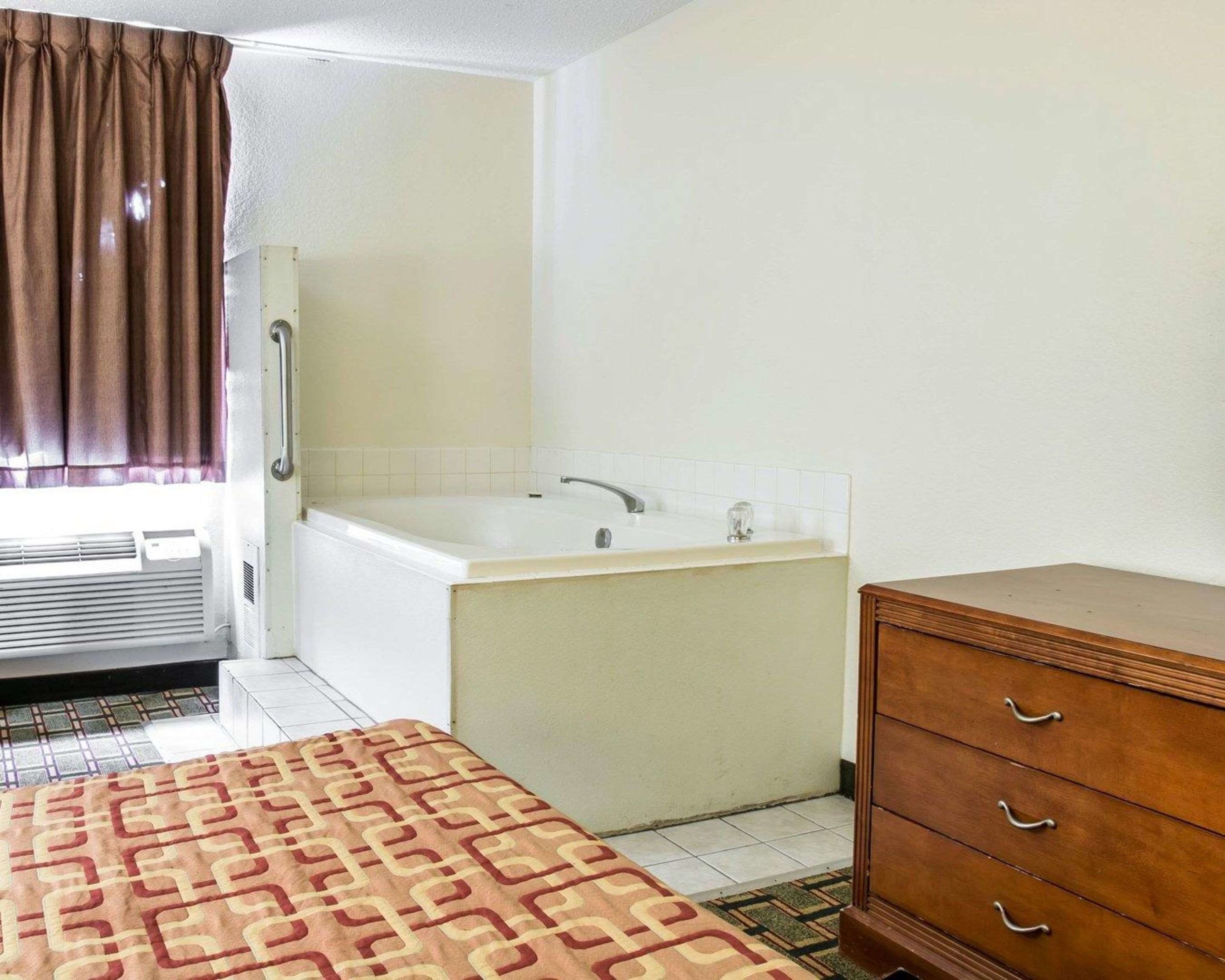 econo lodge