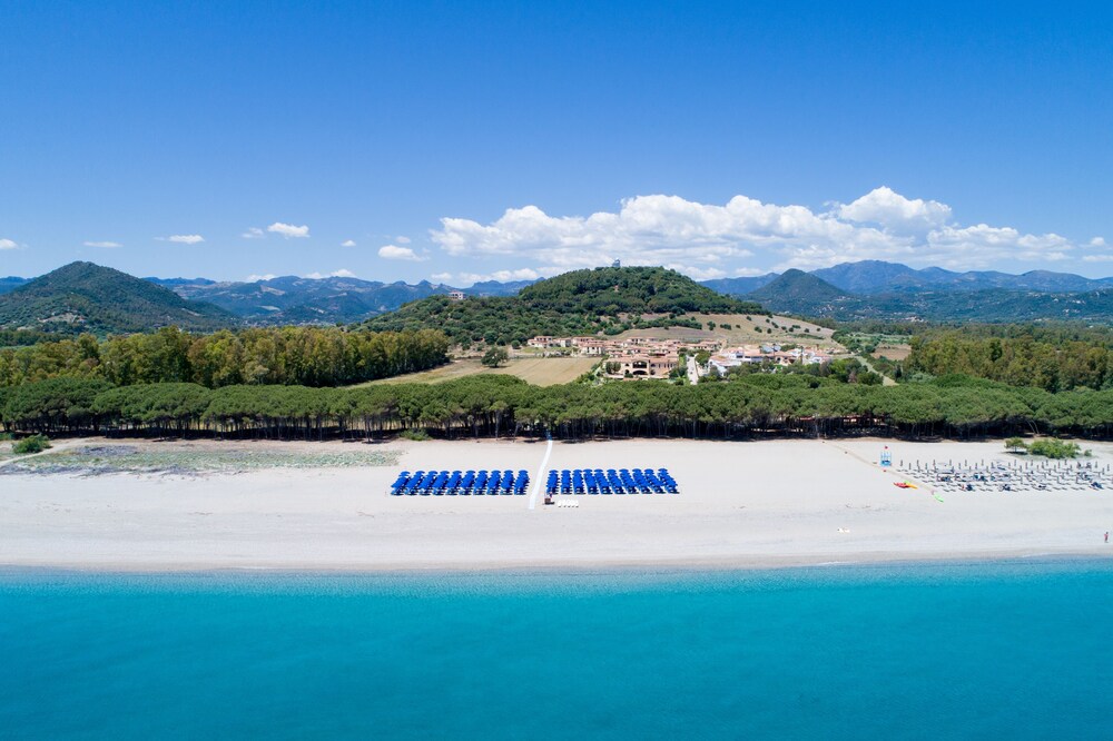 cala luas resort