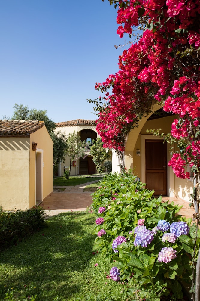 cala luas resort