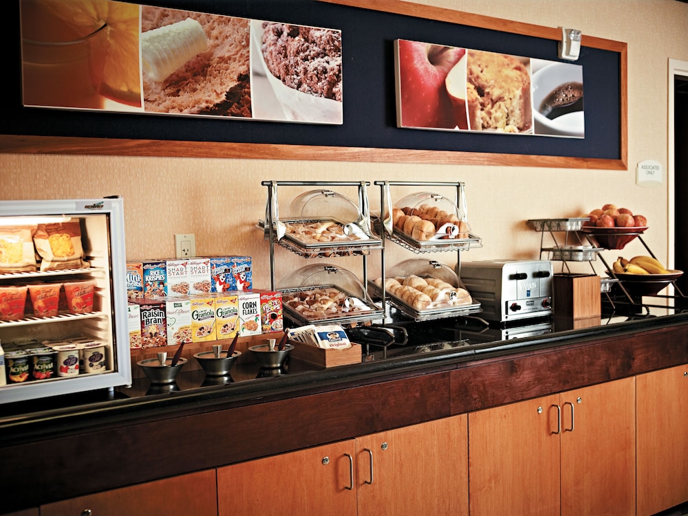 fairfield inn and suites by marriott texarkana