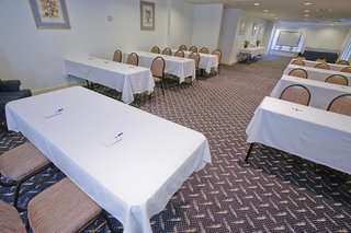 americas best value inn austin university