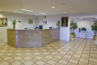 americas best value inn austin university