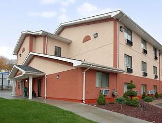 Days Inn By Wyndham Torrington,Litchfield>>Hartford,2 star