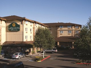 La Quinta Inn & Suites By Wyndham Vancouver,Portland>>Fairview,3 star