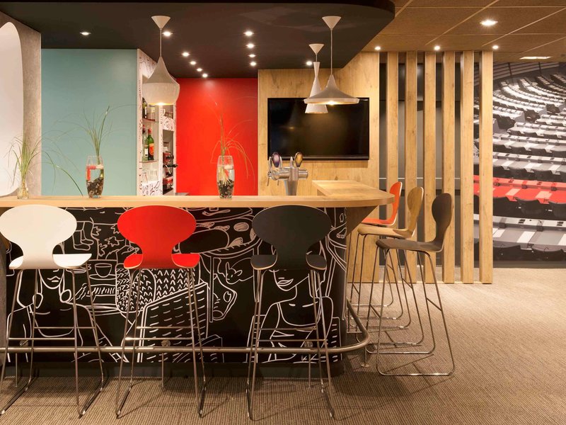 ibis valence sud