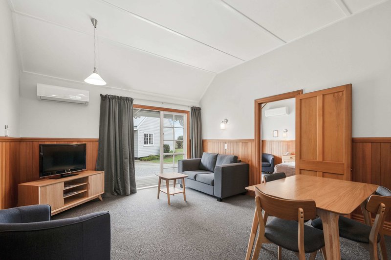 quality suites huka falls