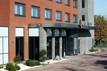 Bastion Hotel Vlaardingen,Rotterdam>>Pernis,3 star