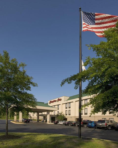 hampton inn waldorf