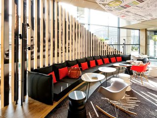 Ibis Warszawa Stare Miasto Old Town,Srodmiescie>>Nowy Dwor Mazowiecki,3 star