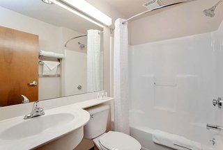 Microtel Inn & Suites By Wyndham Wellsville,Cattaraugus County>>Allegany,2 star