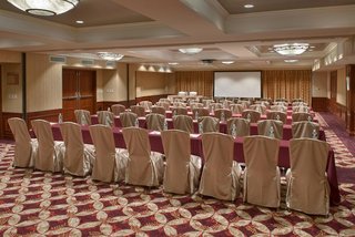Viana Hotel And Spa, Trademark Collection By Wyndham,Hicksville>>Garden City,4 star