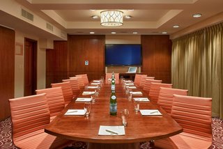 Viana Hotel And Spa, Trademark Collection By Wyndham,Hicksville>>Garden City,4 star
