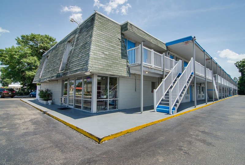 studio 6 wilmington nc