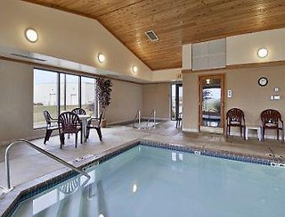 Days Inn By Wyndham Madison Ne/Windsor,Cottage Grove>>Burke,2 star