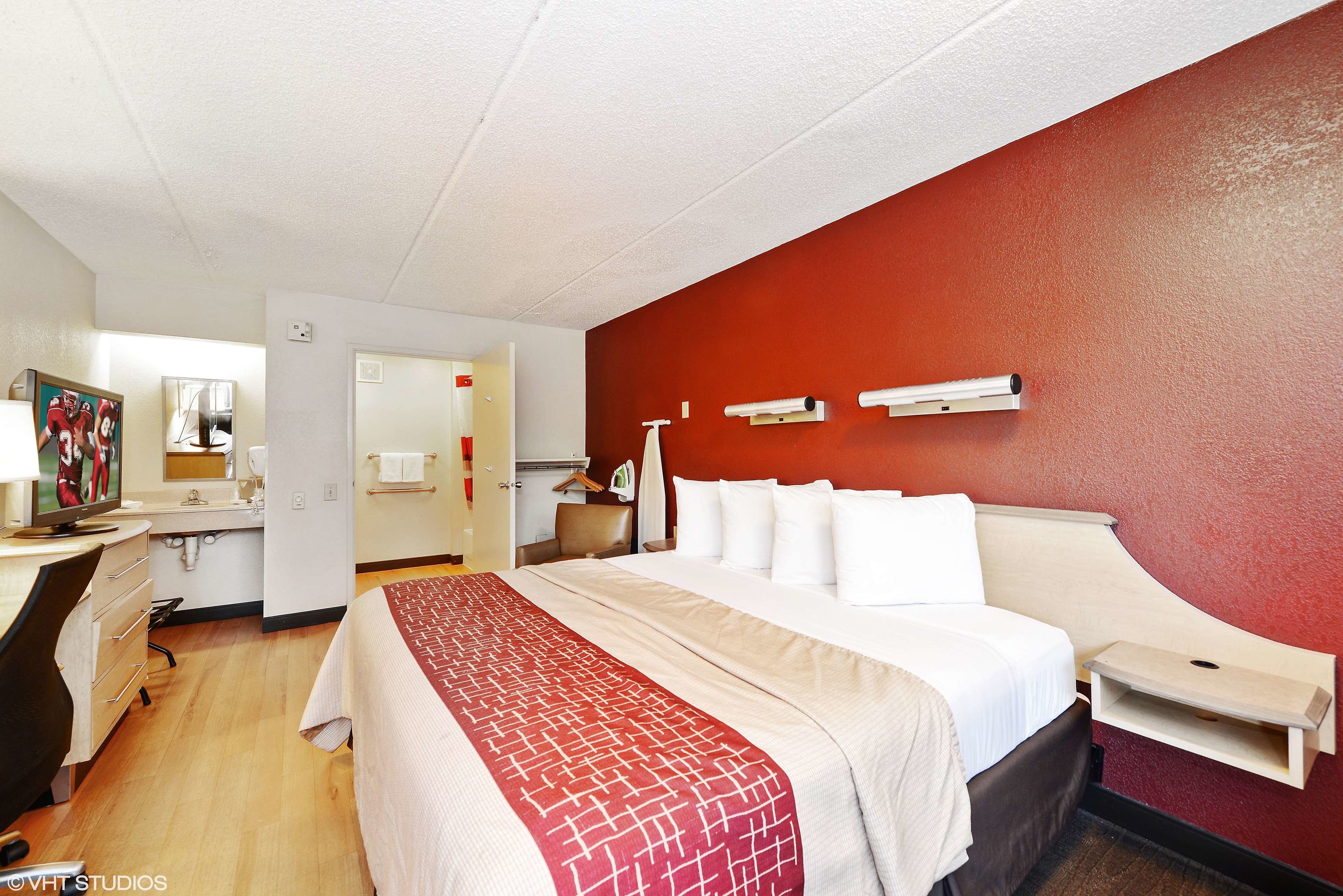 red roof inn tampa fairgrounds casino