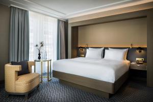 Hilton Vienna Plaza,Vienna>>Innere Stadt,5 star