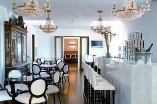 Golden Tulip Porto Gaia Hotel & Spa,Northern Portugal>>Canidelo,4 star