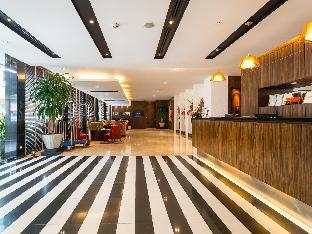 novotel living bangkok sukhumvit legacy
