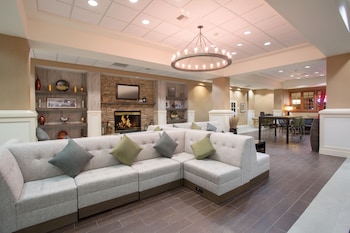 holiday inn colorado springs airport by ihg