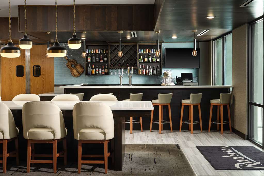 radisson hotel west memphis