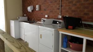 flinders motel
