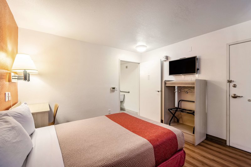 motel 6 youngtown az phoenix sun city