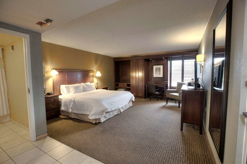 hampton inn traverse city